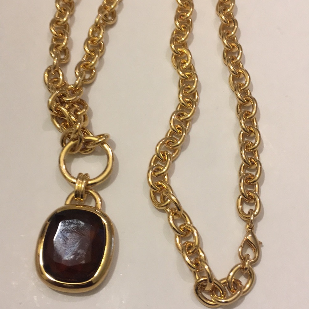 Joan Rivers Gold Charm Chain - Picture 4 of 7